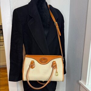 Vintage Dooney & Bourke All Weather Pebbled Leather AWL Satchel Bone Tan USA 90s